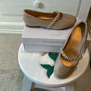 Girls Gold Dress Shoes